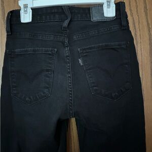 Black Levi bootcut jeans!🖤